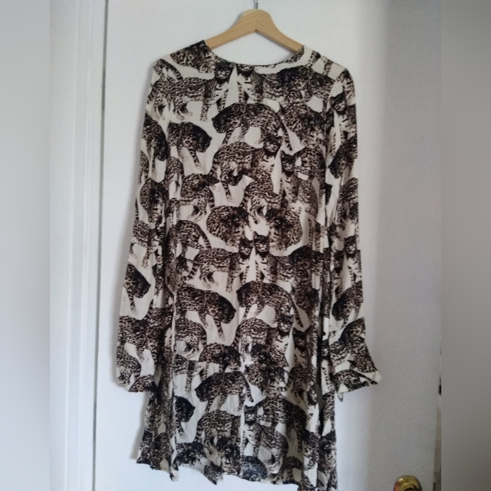 H&M Bengal Leopard Cat Dress Cream Brown Black Fit Flare Dress Viscose